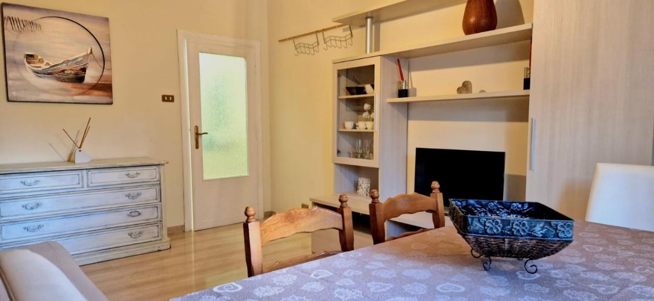 Holiday Home Telese Roma Esterno foto