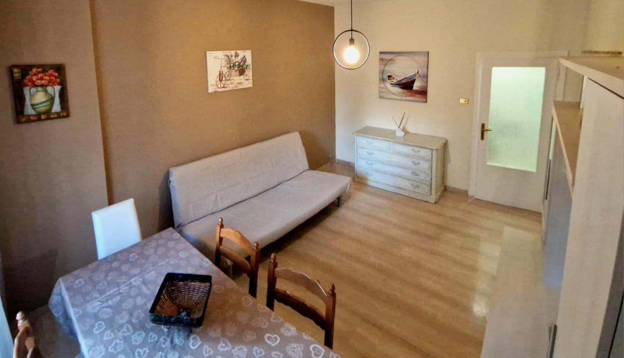 Holiday Home Telese Roma Esterno foto