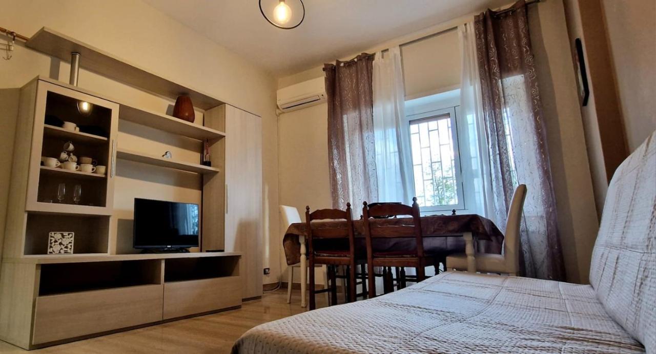 Holiday Home Telese Roma Esterno foto