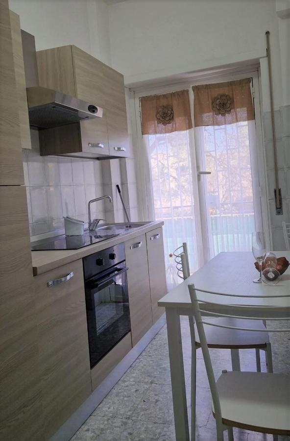 Holiday Home Telese Roma Esterno foto