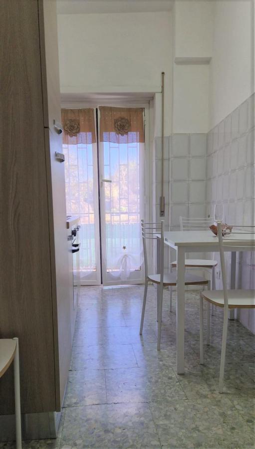 Holiday Home Telese Roma Esterno foto